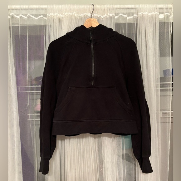 Lululemon scuba in black size M/L - Picture 1 of 4